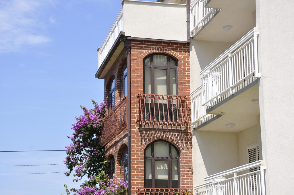 Villa Flora Kaštela Zimmer foto